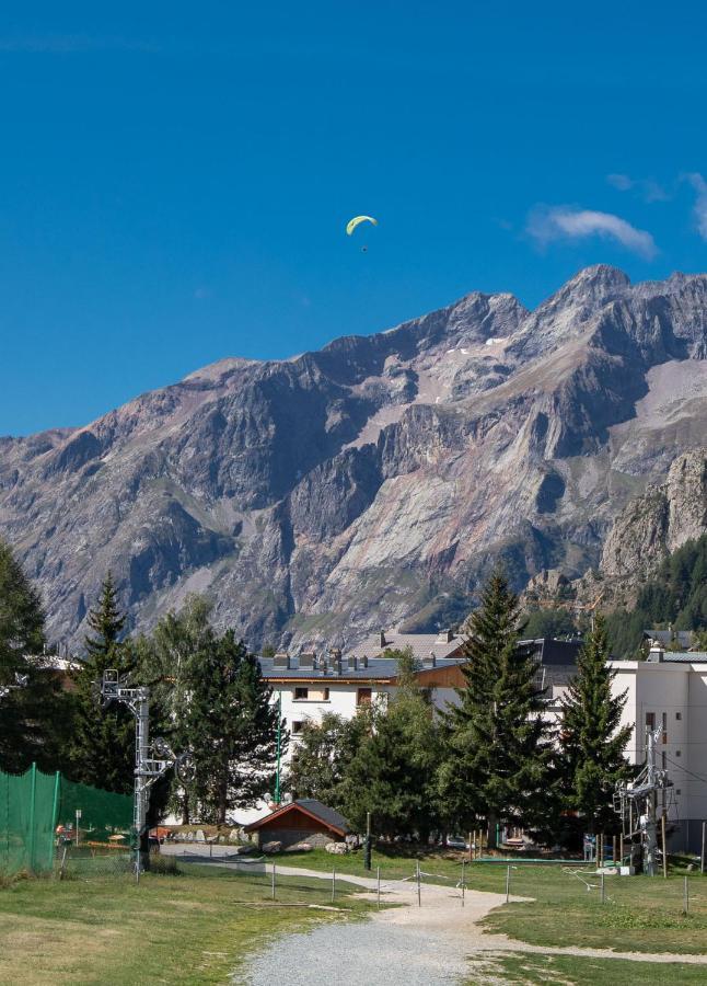 Апартаменты Aux Pieds Des Pistes, Les 2 Alpes Веноск Экстерьер фото